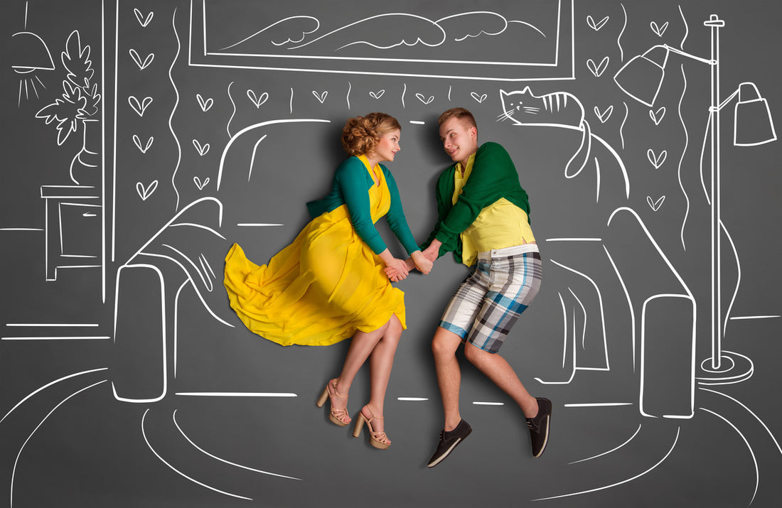 couple holding hands